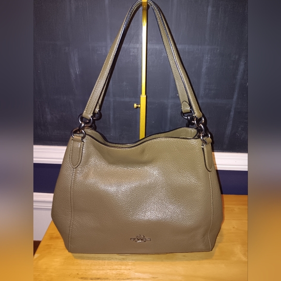 Coach Handbags - Coach Green Leather Shoulder Bag